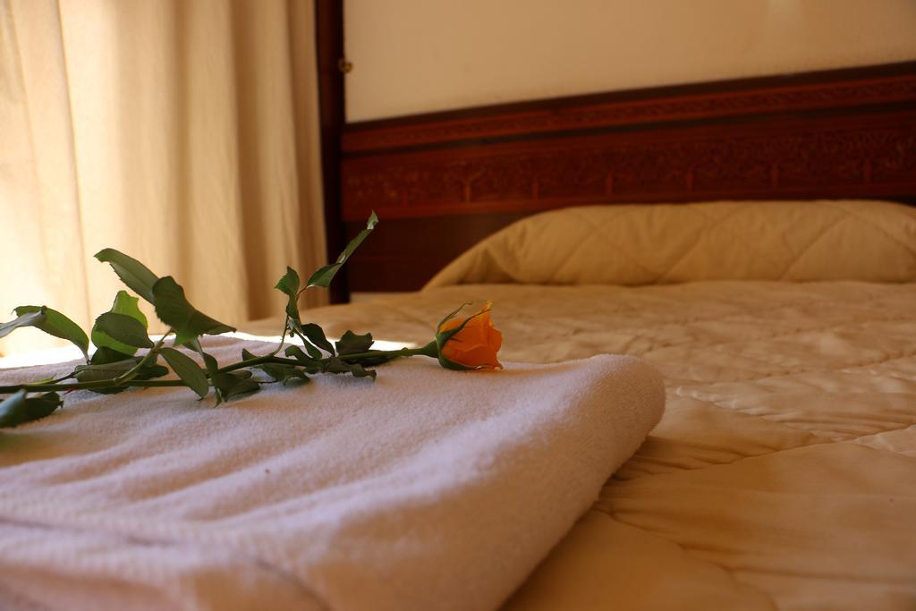 Sidi Harazem Hotel Exterior photo